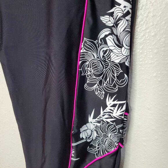 SWIMSUIT Legging Swimsuit Bottom Capri Workout Womens - Picture 2 of 9